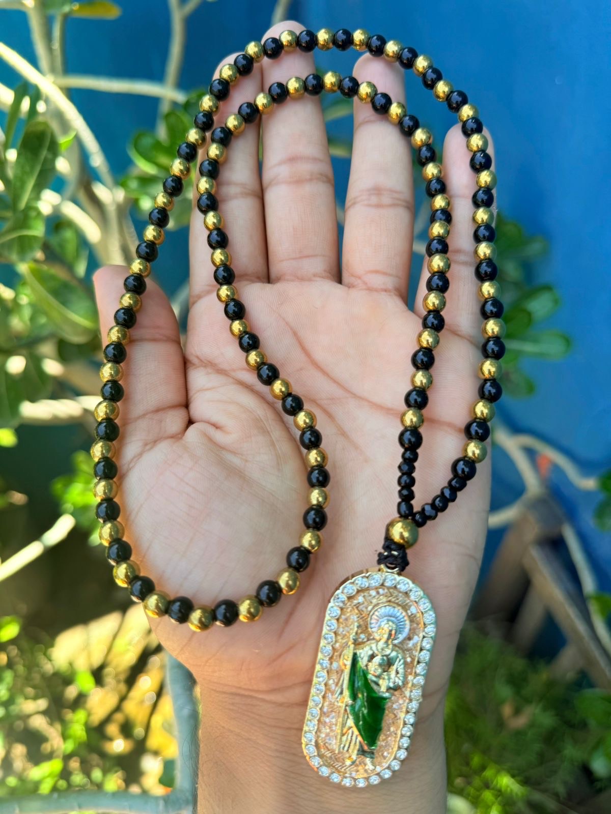 Collar con placa San Judas